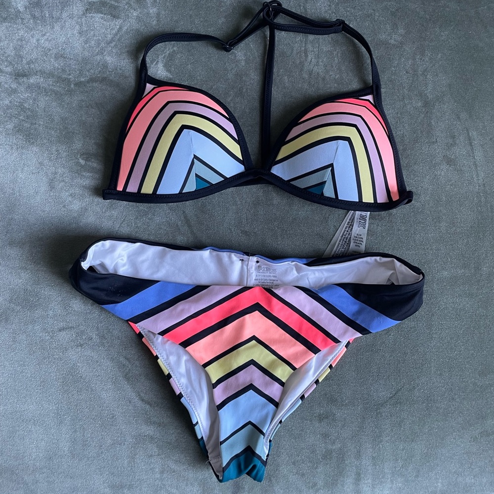 VS PINK bikini